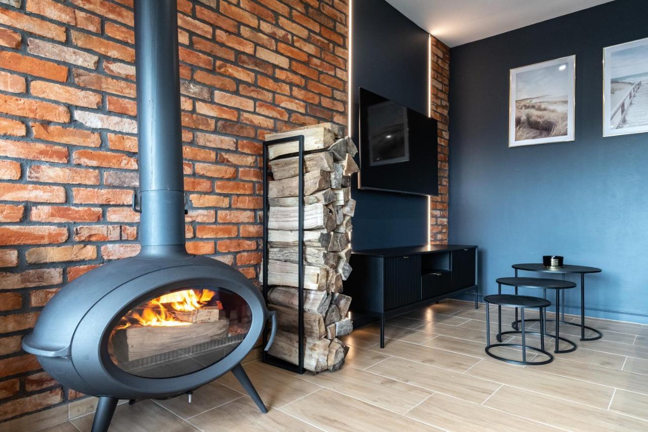 Family Resort Ustka - Domki Dwupoziomowe Z Basenem 外观 照片