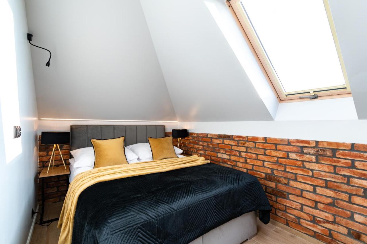 Family Resort Ustka - Domki Dwupoziomowe Z Basenem 外观 照片
